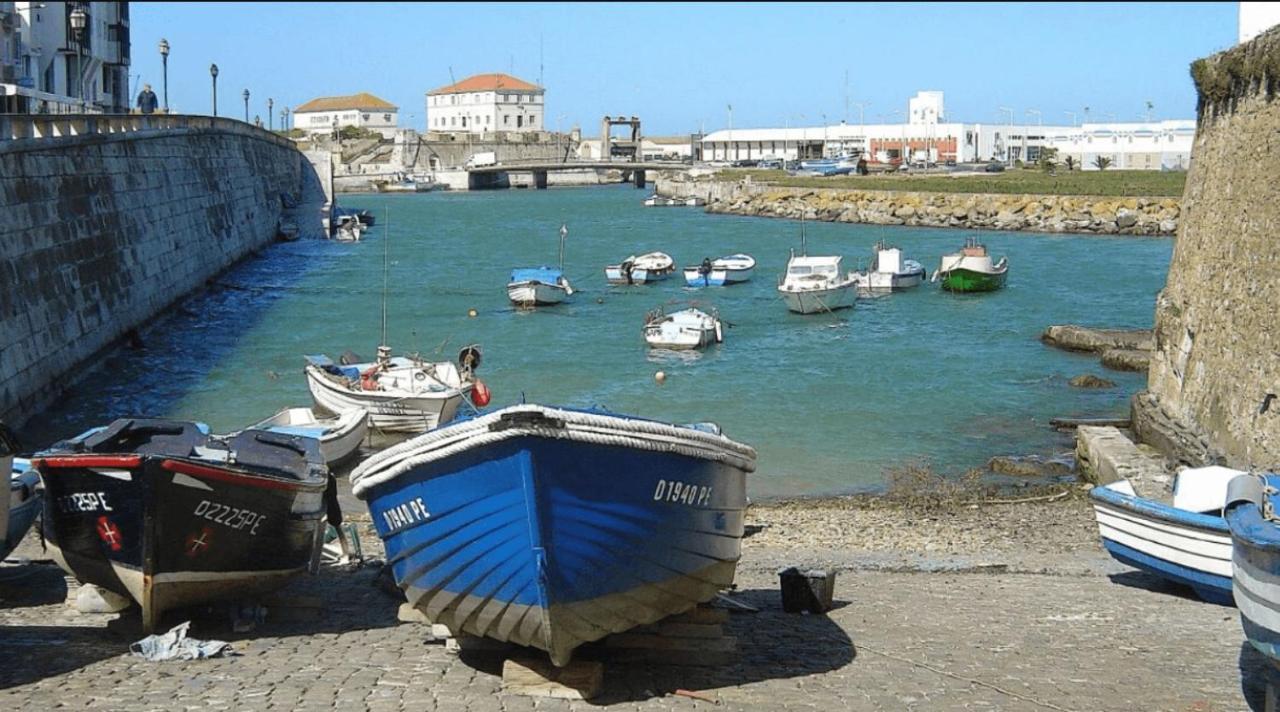 Appartement Jusqu'A 6 Personnes Sur La Presqu'Ile De Peniche Surf Portugal Luaran gambar