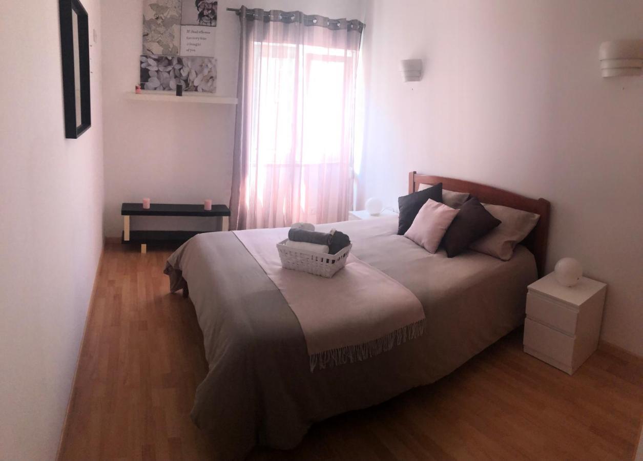 Appartement Jusqu'A 6 Personnes Sur La Presqu'Ile De Peniche Surf Portugal Luaran gambar