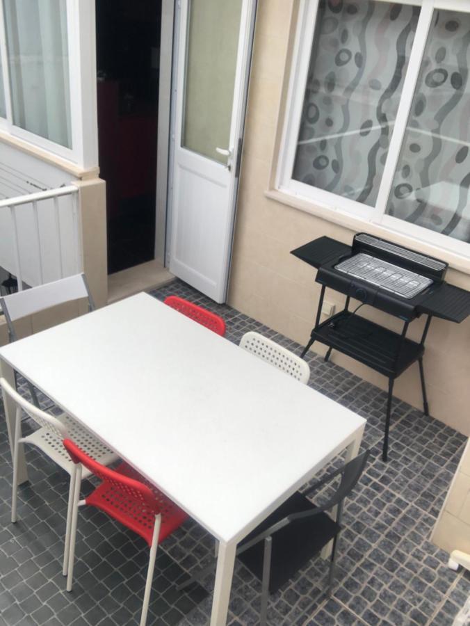 Appartement Jusqu'A 6 Personnes Sur La Presqu'Ile De Peniche Surf Portugal Luaran gambar